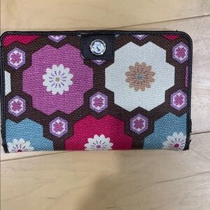 Spartina Floral pattern Daufuskie Island wallet